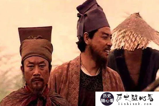 宋江上了梁山，只用一招，就将新旧两伙人分为两派