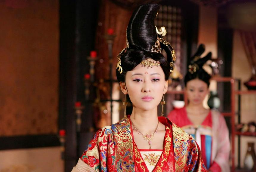 武则天摄政后，大封群臣，滥赏皇室，普天同庆，却忘了太子妃
