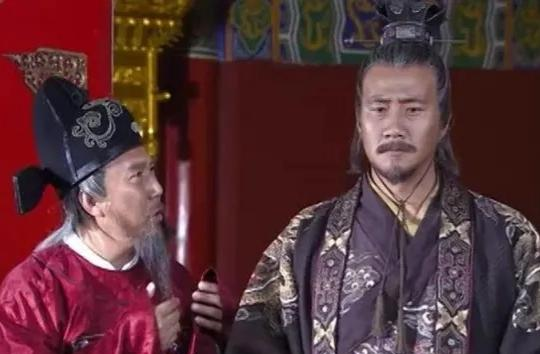 李善长是明朝开国功臣,被封为韩国公,赐以“免死金牌”,免二死