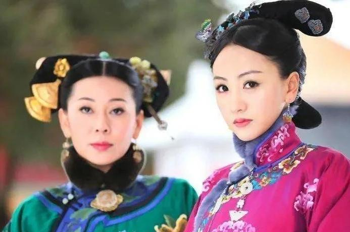 康熙皇帝的孩子众多，存活下来的有35个儿子，20个闺女55个
